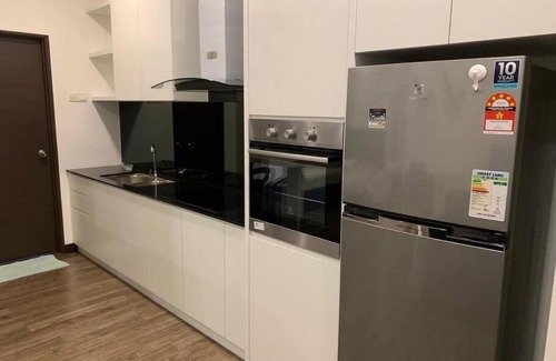 Kampung Bukit Dukong Apartment | Landmark Residence Romantic Studio house