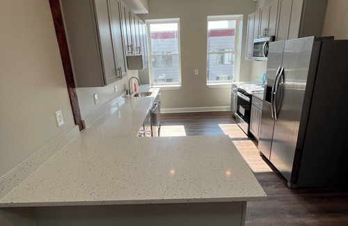 Norris Square Apartment | Large 2-bed 2-bath apartment with WiFi & AC in brilliant Fishtown Philadelphia -