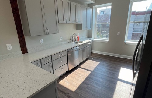 Norris Square Apartment | Large 2-bed 2-bath apartment with WiFi & AC in brilliant Fishtown Philadelphia -