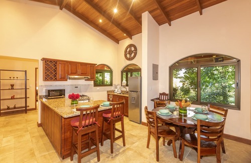 Bijagua House | LARGE 3 BEDROOM HOME ON NATURE RESERVE - HANA'S CELESTE RETREAT AT BEPURAVIDA