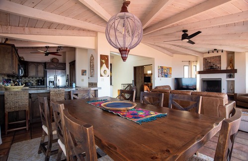 Las Gaviotas House | Large 4 Bedroom Luxury Home in Las Gaviotas!