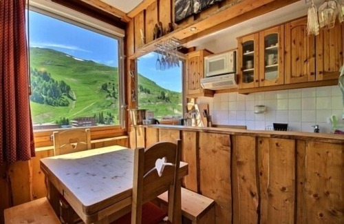 Plagne Centre Apartment | Large apartment at the foot of the slopes with balcony, for 6 people