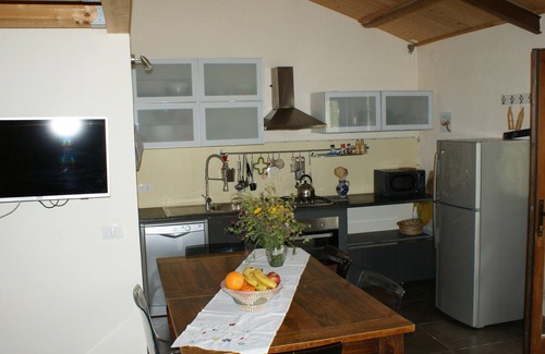 Buscemi House | Large apartment in a country house with 3 apartments and pool. App.1