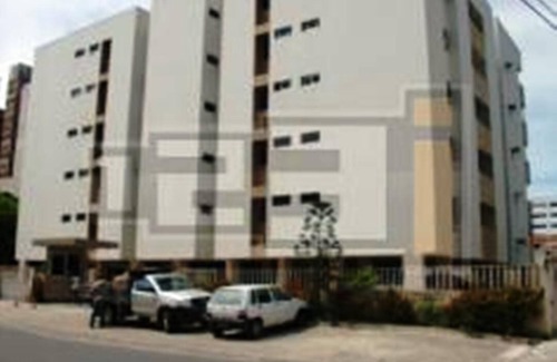 Tambau Apartment | Large apt sleeps 12 people, 220m from Orla Tambaú