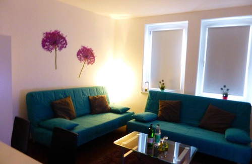 Jena-West Apartment | Large beautiful apartment for 8 people near the center, free wifi,
