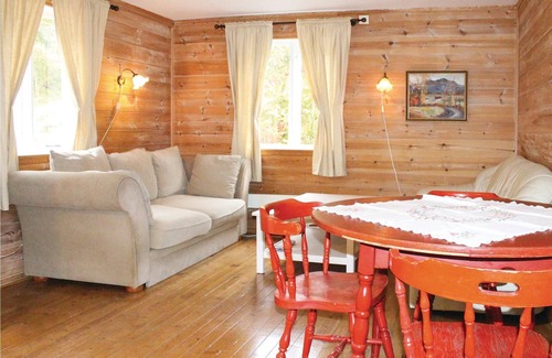 Fusa Apartment | Large boathouse with three vacation apartments (N19683, N19684, N19685).