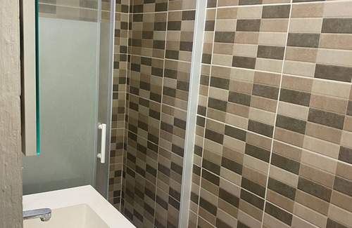 Villeneuve-les-Beziers House | Large, bright apartment90 square metres Near the Canal du Midi-Four people