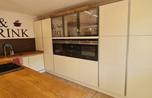 Gosau Ski Chalet | Large Chalet over 2 floors, fantastic views of the montains.