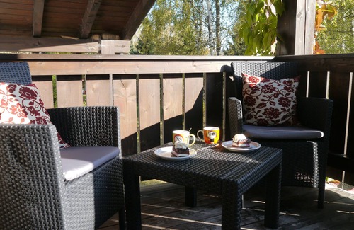 Kattersdorf House | Large, comfortable holiday home, very quiet, on a large park-like ground