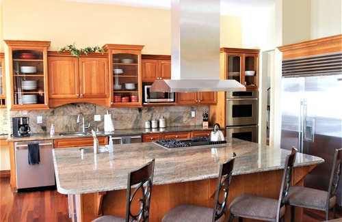 Greenwood Village House | Large Estate Close To Everything.