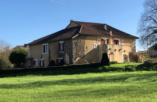 Chapdeuil House | Large family home with heated saltwater pool and large garden