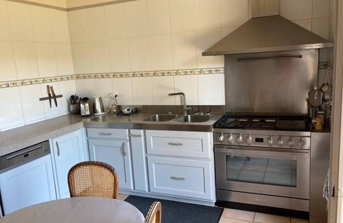 Pin-Balma House | Large family house, sleeps +10, Secured swimming pool, near Albi Carcassonne