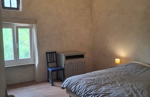 Bourigeole Other | Large farmhouse with private pond - 15 people