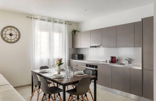 Lugano Apartment | Large flat for up to 8 people with parking & AC