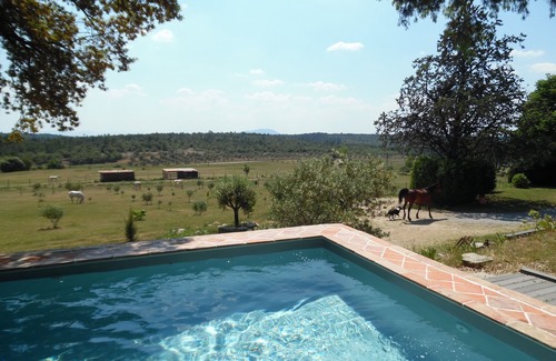 Aups Cottage | Large gîte near St. Moritz Cross, Gorges du Verdon