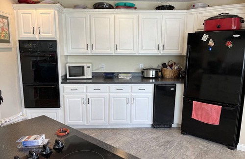 Falls of Rough House | Large Lakefront Home on Rough River Lake Sleeps 23