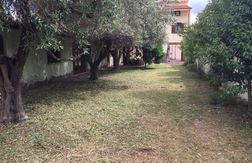 Ollastra House | Large manor house