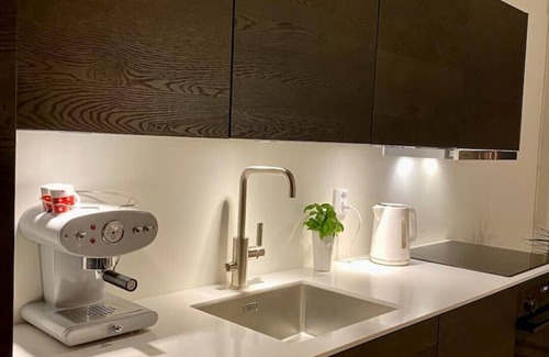 Sodermalm Apartment | Large nice apartment in the trendy Södermalm!