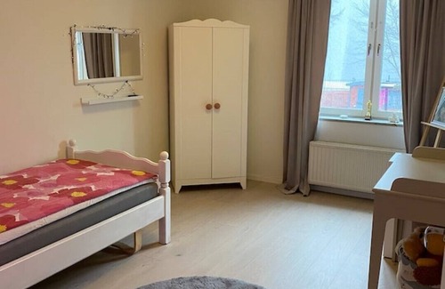 Sodermalm Apartment | Large nice apartment in the trendy Södermalm!