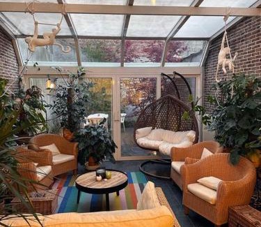 Heilig Kerst House | Large Quiet Charming Rooms in House near Historic Gent Centre