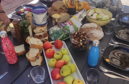 Verdelot Villa | Large, quiet house 1 hour from Paris - Ideal for families, internships or retreats