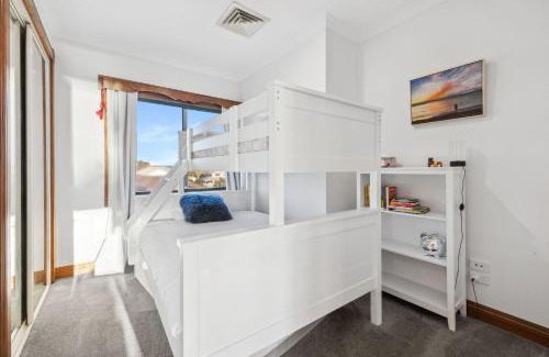 Peppermint Grove Beach House | Large Renovated Home with Ocean Views for Family Fun in Peppermint Grove Beach