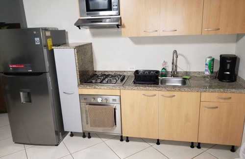 Ponton Apartment | Large Studio #1, 5 min to Eagle Beach