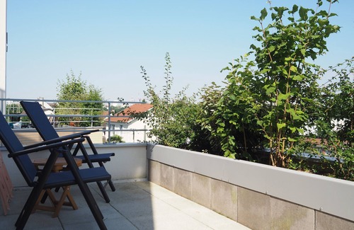 Noisy-le-Sec Apartment | Large studio with direct access to Paris