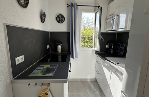 La Napoule Apartment | Large, very quiet studio 38 m2 terrace 18 m2 pool/garden view