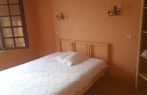 Blagnac Villa | Large villa with garden terrace