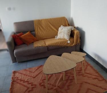 Laroque-des-Alberes House | Laroque