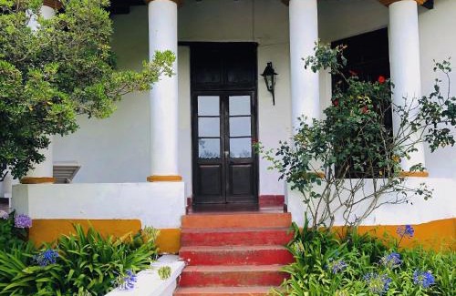 Villa San Lorenzo House | Las Camelias Casa de Campo en San Lorenzo, Salta