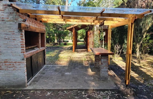 Bosque Peralta Ramos House | Las Caroyas