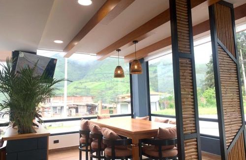 Pallatanga Hotel | LAS TOLAS HOTEL-RESTAURANTE