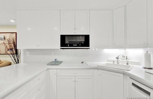 Del Mar Condo | L’Auberge Living. Del Mar’s finest.