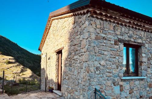 Sasso di Castalda Apartment | Laura Guest House Sasso di Castalda