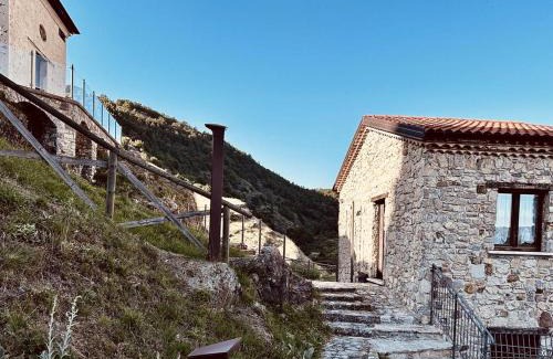 Sasso di Castalda Apartment | Laura Guest House Sasso di Castalda