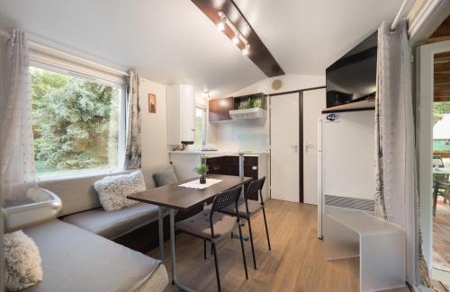 Decin House | LAURAHAUS