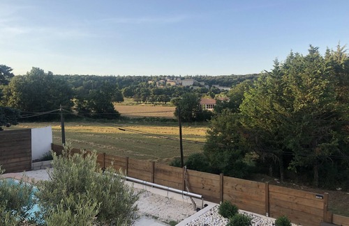 Lussan Apartment | Lavender 2-room apartment in villa 7km from Les Concluses de Lussan