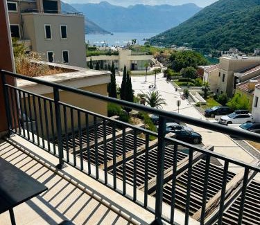 Donji Morinj Apartment | Lavender Bay Apartment C23