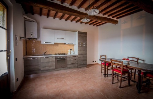 Torre A Castello House | Lavender-Chianti Studio with Garden&Parking!