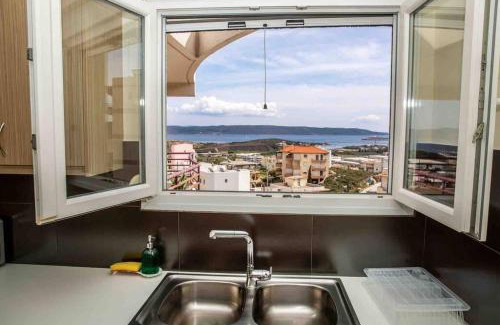 Lavreotiki Apartment | Lavrio Olympic Marine Seaview 2bdr Apt