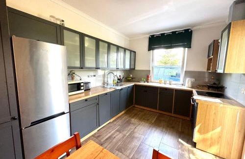 Zary House | Leśny Dworek