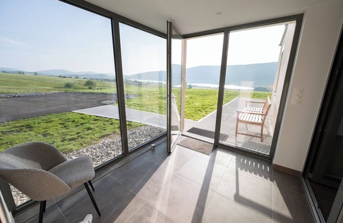 Les Rousses Apartment | Le 214, between lake and mountains