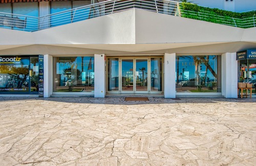 Cros-de-Cagnes Apartment | Le Balcon sur la Baie - Welkeys