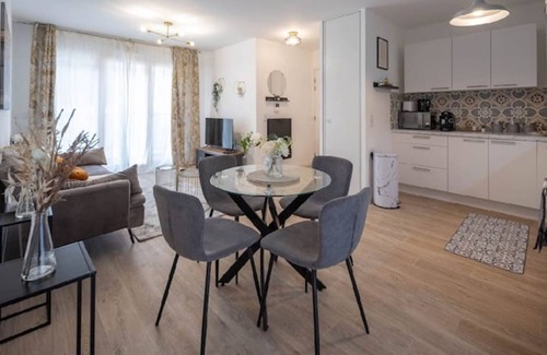 Pierrefitte-sur-Seine Apartment | Le Bijou de Pierrefitte