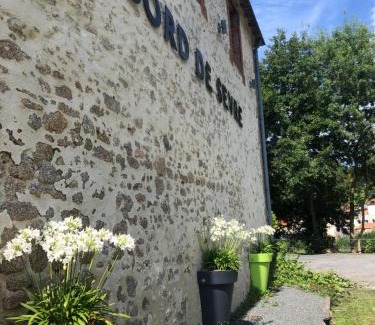 Saint-Laurent-sur-Sevre Bed & Breakfast | Le Bord de Sèvre