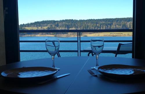 Malbuisson Apartment | Le Bord du Lac - Duplex - Meublé 3 étoiles