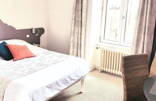 Yssingeaux Hotel | Le Bourbon