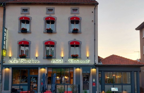 Yssingeaux Hotel | Le Bourbon
